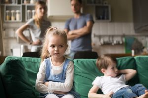 Delay telling children divorce